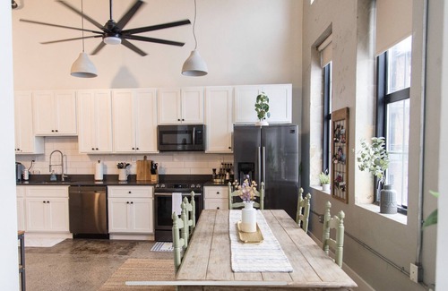 Old City Condo | Gay Street