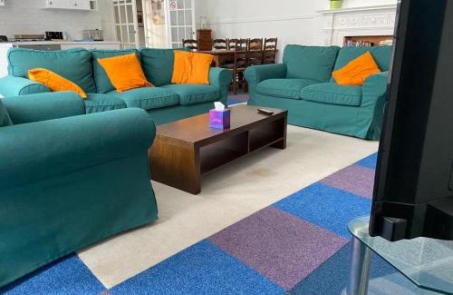 Huntingdon Apartment | Gazeley Manor House - Central Huntingdon
