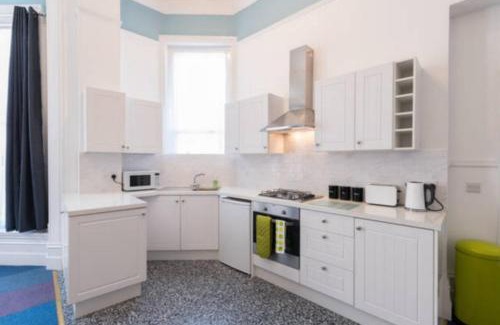 Huntingdon Apartment | Gazeley Manor House - Central Huntingdon