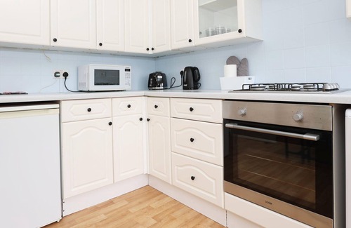 Newton St Loe House | 3Bed, 20% Disc For Monthly Stays, Contractors