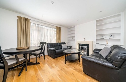 Northcote Apartment | 70 m² Apartment ∙ 2 bedrooms ∙ 4 guests
