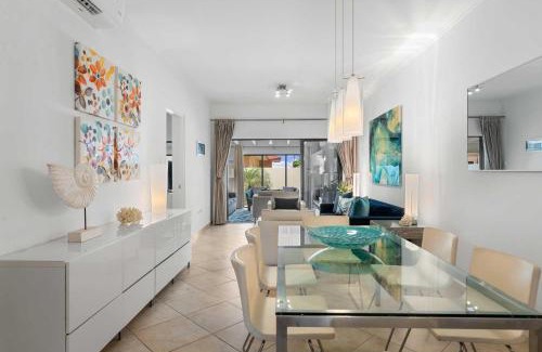 Gold Coast House | GC125B - Malmok Beach - 2BR condo perfect for families