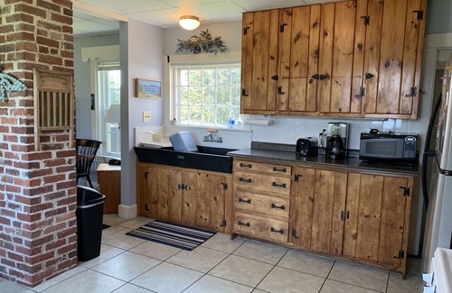 Stonington Cottage | Geary House at Fifield Point