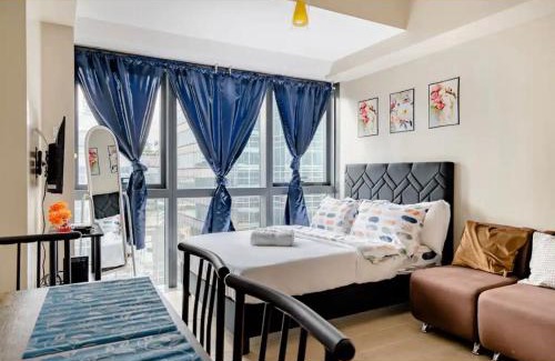 Bagumbayan Apartment | Gee’s Place Shabby Chic Unit with free Wifi