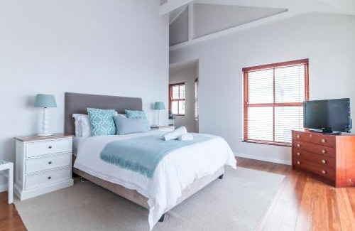 Onrus House | Geheim Luxury Seafront