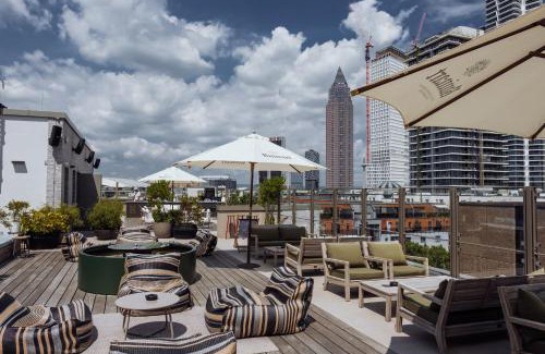 Frankfurt Hotel | Gekko House Frankfurt, a Tribute Portfolio Hotel