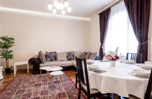 Lagymanyos Apartment | Gellért Family Suite
