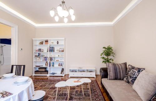 Lagymanyos Apartment | Gellért Family Suite