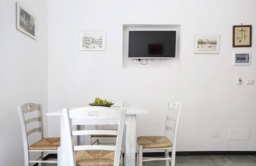 Quartieri Spagnoli Apartment | Gelso II Apartment by Wonderful Italy