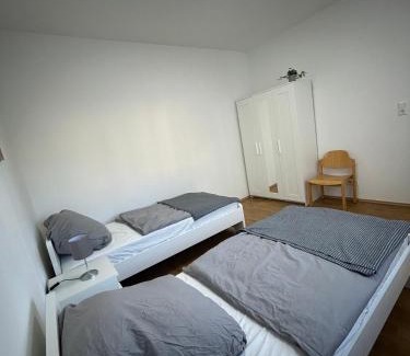 Barmen Apartment | Gemütliche Ferienwohnung - voll ausgestattet, zentral aber ruhig !