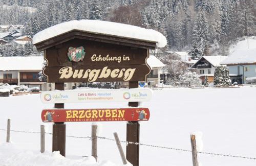 Burgberg Apartment | Gemütliche Ferienwohnung Krämer mit Bergblick