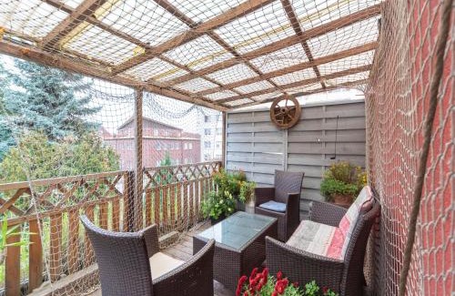 Wismar Apartment | Gemütliche Ferienwohnung in Wismar mit Holzofen, cleaning included