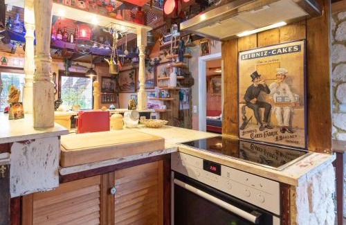 Wismar Apartment | Gemütliche Ferienwohnung in Wismar mit Holzofen, cleaning included