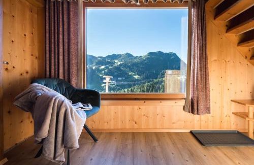 Sonnenalpe Nassfeld Ski Chalet | Gemütliche Skihütte an der Piste Ski-in & Ski-out