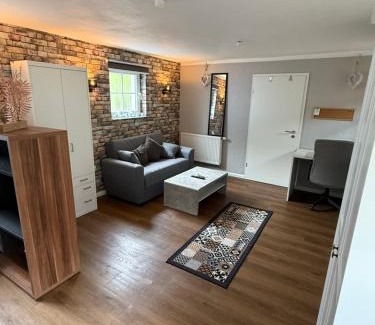 Mainz-Bingen Apartment | Gemütliche voll ausgestattete 1 bis 2 Personen Wohnung im Weindorf Grolsheim zentral ruhig und perfekt angebunden