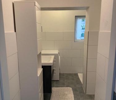 Mainz-Bingen Apartment | Gemütliche voll ausgestattete 1 bis 2 Personen Wohnung im Weindorf Grolsheim zentral ruhig und perfekt angebunden
