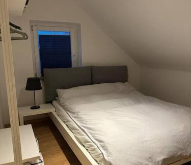 Meerbusch Apartment | gemütliche Wohnung, tolle Lage, auch für Messe