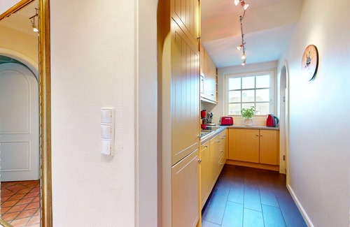Archsum Apartment | Gemütliche Wohnung Unter Reet im Landhausstil im Traditionellen Archsum