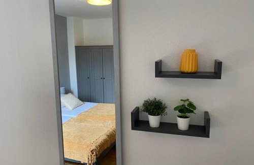 Duisburg Mitte Apartment | Gemütliche Wohnung zwischen Grün und Duisburg Hbf