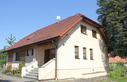 Hinterjessen Apartment | Gemütliches Doppelzimmer in Landhaus mit Garten und Terrasse