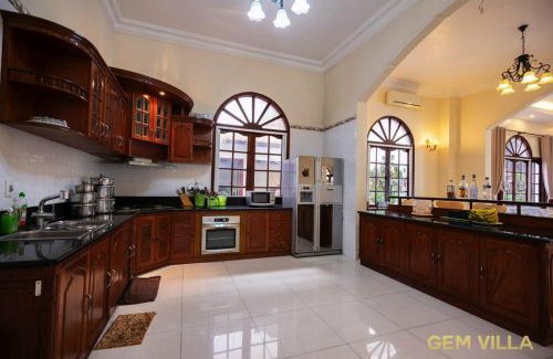 Thao Dien Villa | Gem Villa 10 - 5 Big Bedroom Big Pool Big Garden