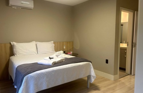 Joinville House | GEMINADO CASA 3 ALTO PADRÃO 3 QUARTOS