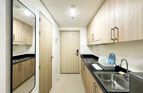 Barangay 76 Condo | GemstoneBR in SMDC Shore Residences