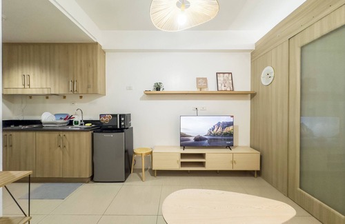 Barangay 76 Condo | GemstoneBR in SMDC Shore Residences