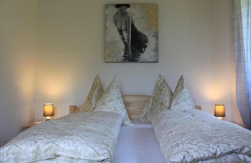 Hermagor-Pressegger See Apartment | Gemutliche Ferienwohnung nahe Ski Nassfeld