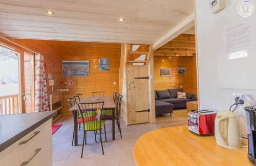 Saint-Francois-Longchamp House | Genepix - St-francois-longchamp