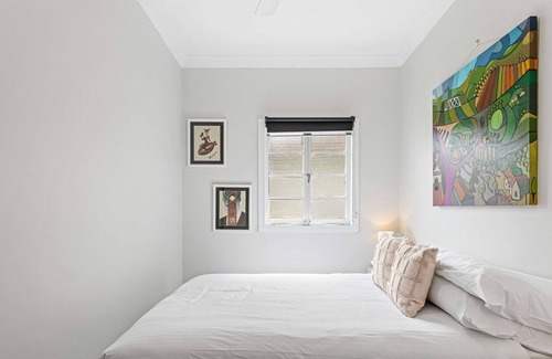 Newmarket House | Generous 3-Bed Family Home with Alfresco Dining
