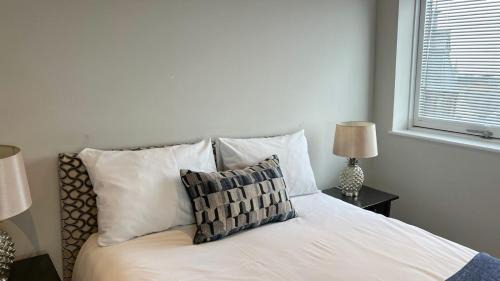 Peterborough Apartment | Geneva House Apartments by Elegance Living