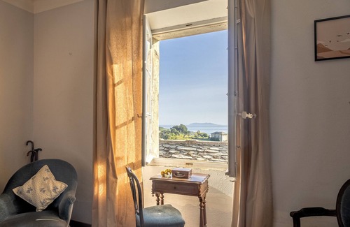 Sisco Villa | Genoese tower of habitation of the XVI century in Sisco