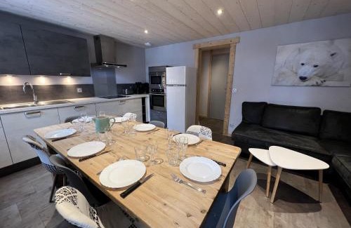 La Clusaz Apartment | Gentianes 2 - Appartement centre village et proche pistes de ski
