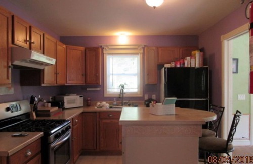 Ossipee House | GEOFFROY FARM 2 BEDROOM (Ask about our long term discounts).