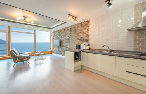 Geoje House | Geoje Inbito Pension