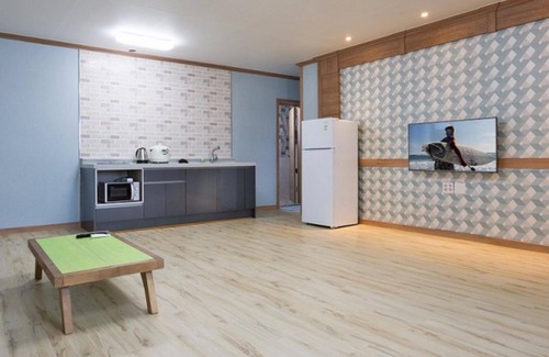 Geoje House | Geojedo Gyeonnaeryang Pension