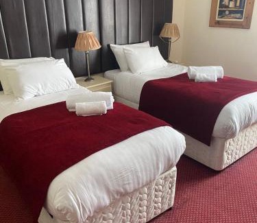 Keswick Hotel | George Hotel