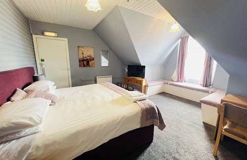 Montrose Hotel | George Hotel