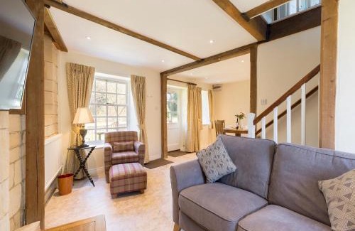 Winchcombe Apartment | George III