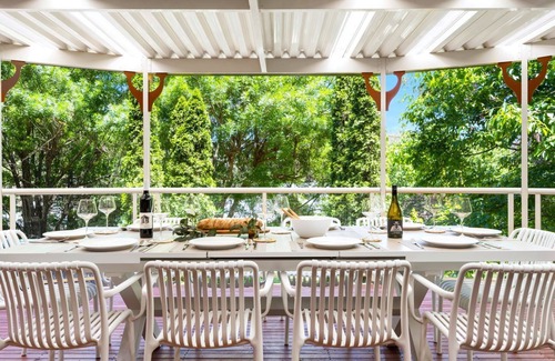 Berry House | George on George - Perfect country getaway in the heart of Berry