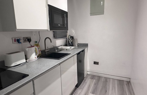 Lekki Phase 1 Hotel | George Residence