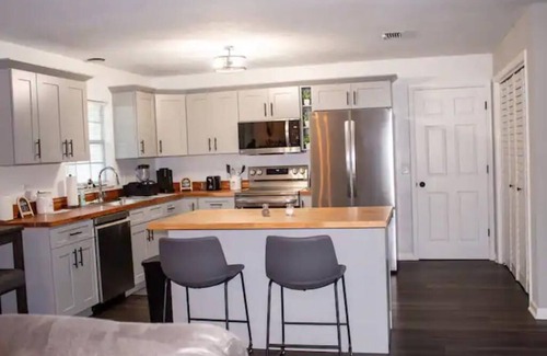 Gainesville House | George's Country Retreat