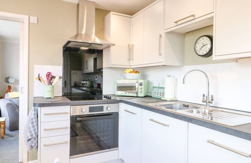 Kingsley Holt House | GEORGE'S PLACE, family friendly, with a garden in Kingsley