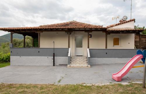 Toroni Apartment | George's sea view apartment