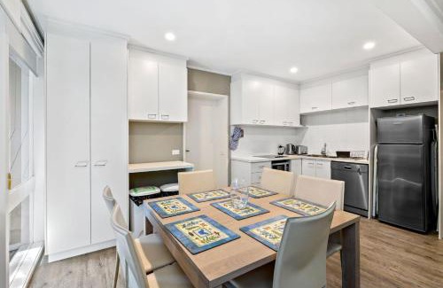 Lorne House | George St Retreat