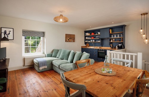 Kentisbury House | Georgian Country House Secluded in 4 Acres, Hot Tubs & 8 Large En-Suite Bedrooms