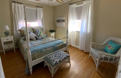 Staunton House | Georgie House - your second "home"