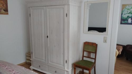 Zeltingen-Rachtig Apartment | Georgs Ferienhaus