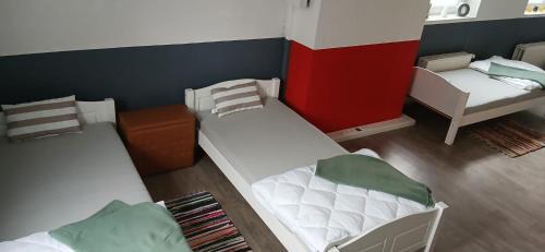 Herford Apartment | Geräumige Souterrainwohnung für bis zu sechs Gäste zentral gelegen